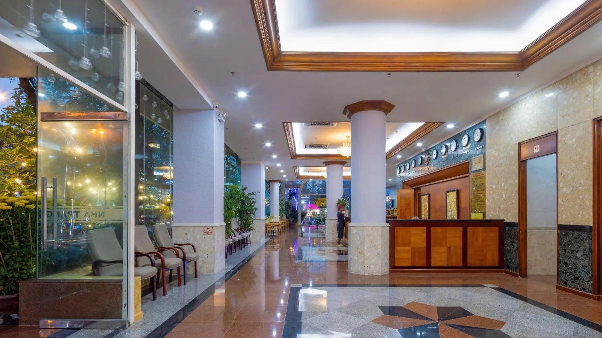 ****  Nha Trang Lodge Hotel Vietnam